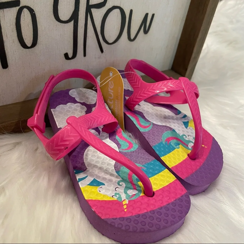 Juncture Toddler Girls Unicorn Sandals Size 5/6 NWT